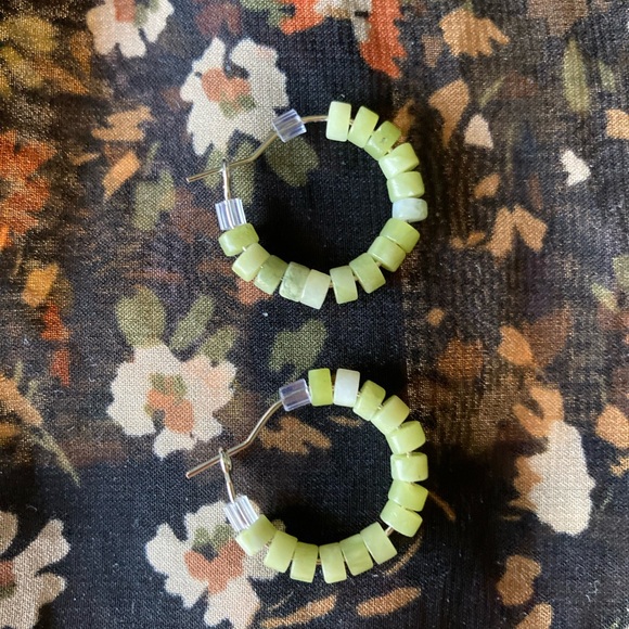 Green South Jade Beaded Hoop Earrings - Picture 2 of 7